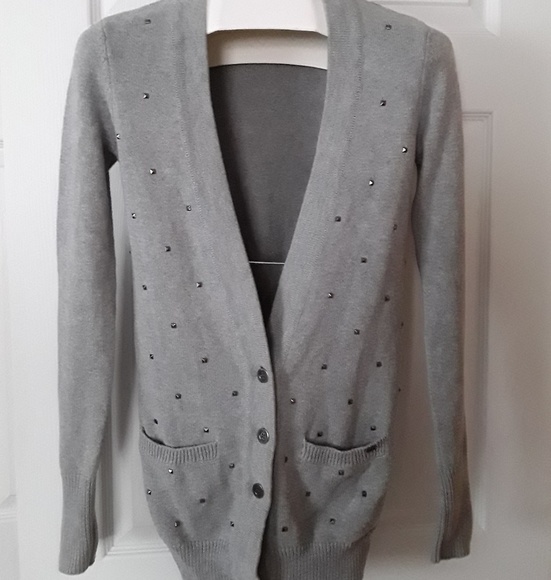 Victoria Secret's Pink sweater - Picture 1 of 5